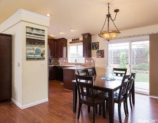 4th image of 1335 Cobblestone Dr