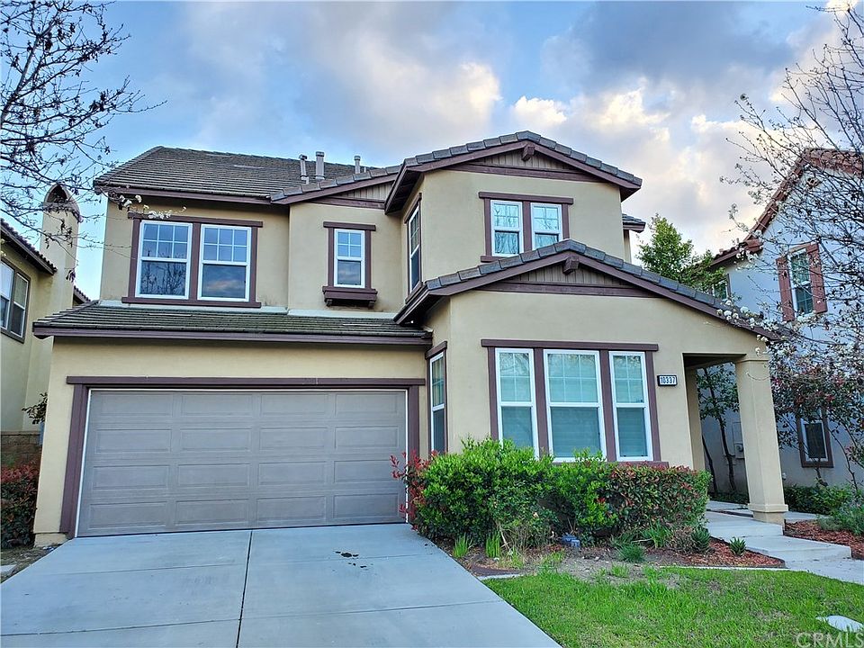 1st image of 10337 Plumeria Ct Unit 40