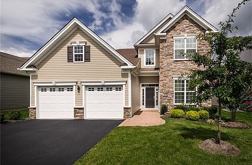 1st image of 105 Inverness Dr