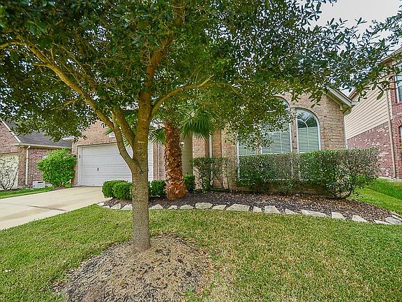 4th image of 3218 Travis Creek Way
