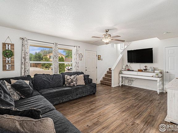 2nd image of 104 23rd Ave Ct