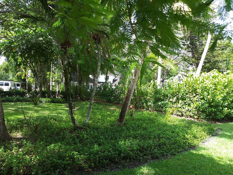 2nd image of 6520 SW 114th St