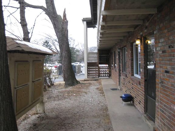 2nd image of 10101 Cabana Club Dr #12
