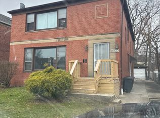 13530 Cedar Rd, University Heights, OH 44118