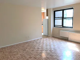 Rented by Bruma Realty LLC