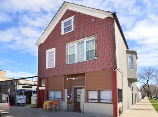 3923 W Armitage Ave, Chicago, IL 60647