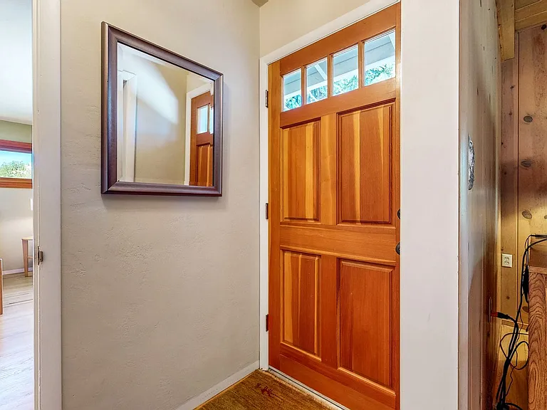 4560 Sullivan Ct — Photo 12