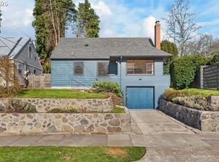 4225 SE Woodward St, Portland, OR 97206