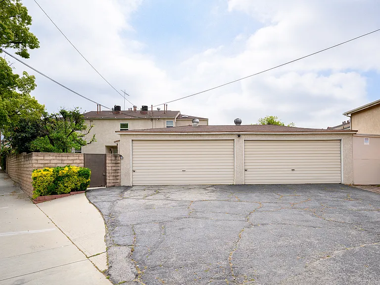 331 Cornell Dr #337 — Photo 18