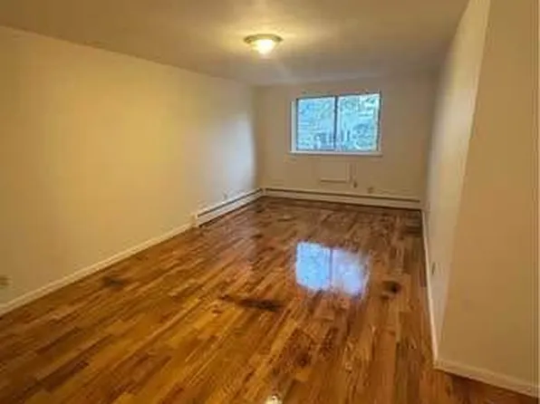 545 Edison Ave APT 1, Bronx, NY 10465