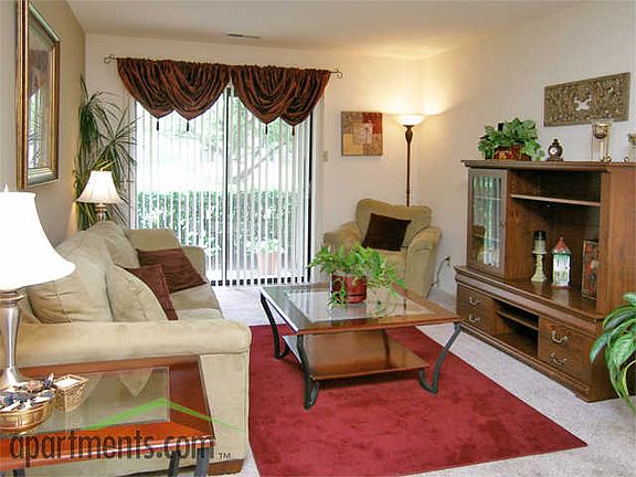 2nd image of 5539 Southfield Dr APT F
