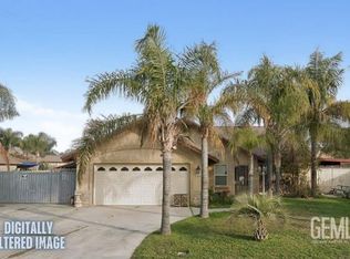 7032 Via Del Mar, Bakersfield, CA