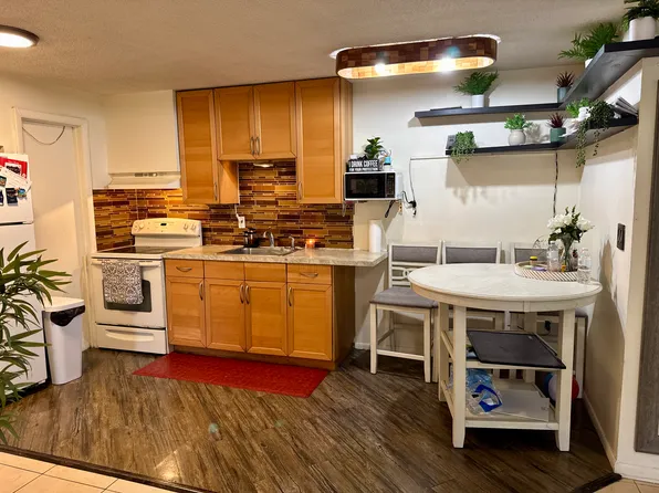 239 Morningside Avenue image 6 of 19