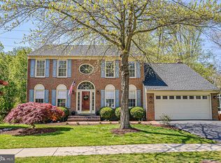 9712 Oak Bridge Pl, Fairfax Station, VA 22039