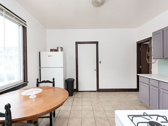 5th image of 2603 Casmere St