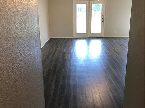 4th image of 4404 Hondo Dr