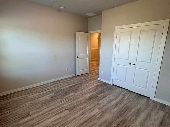 4th image of 2354 Freshwater Ln