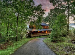 160 Mountain Field Dr, Suches, GA 30572