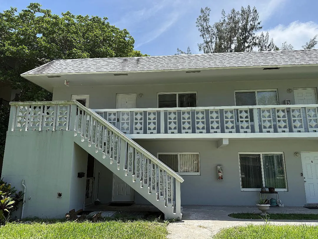 2 bed, 1.0 bath, 755 sqft, $1,850 — Photo 2