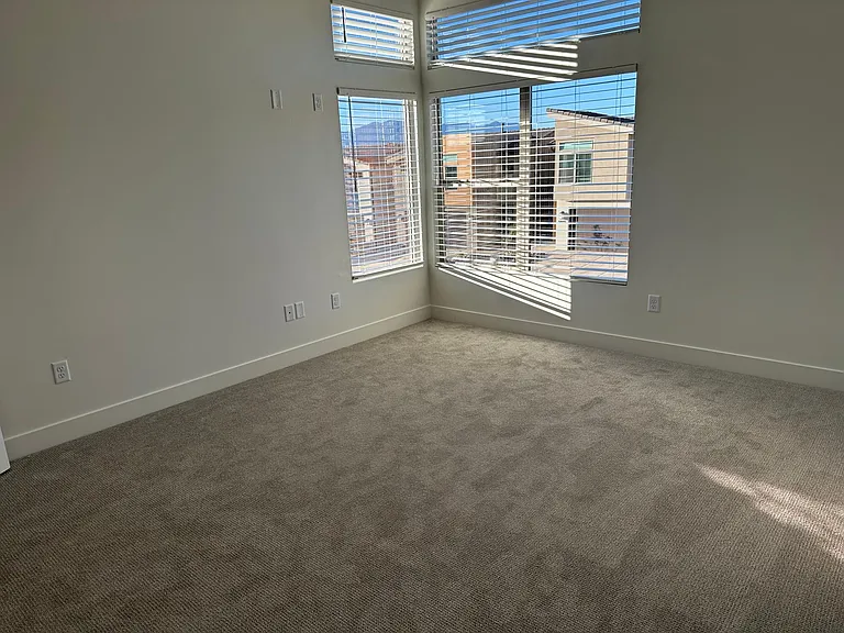 5934 Aragorn Ln — Photo 4