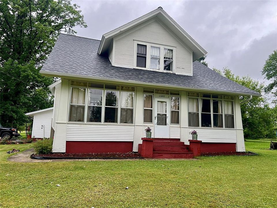 1st image of 1860 4th Street