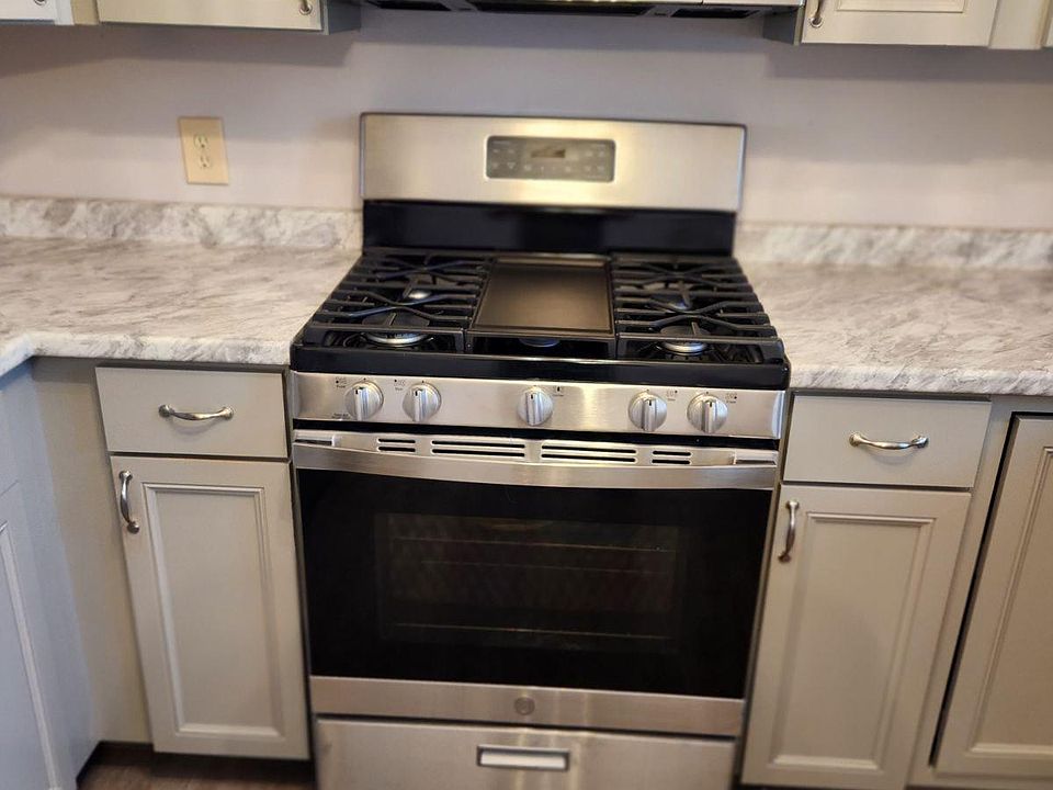 Little Falls Garden Apartments 759 E Monroe St Little Falls NY Zillow