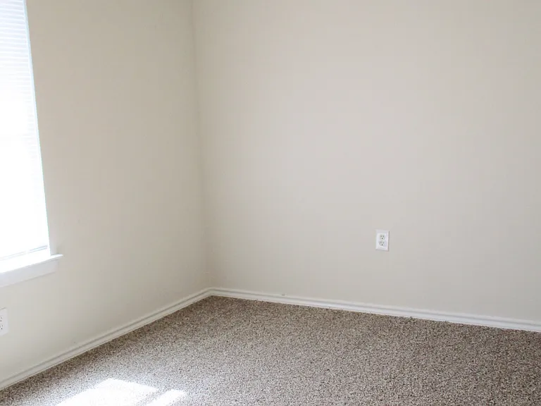 8164 Marydean Ave — Photo 6
