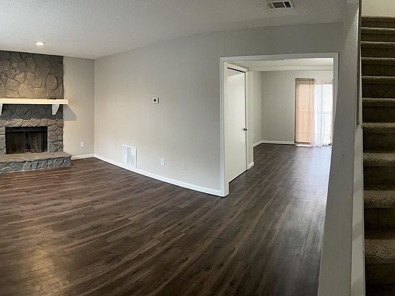 2nd image of 5611 Windwood Rd