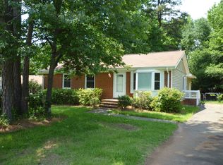 525 Whitlock Dr, Charlotte, NC 28214