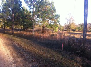 19 Oak Ln, Waynesboro, MS 39367