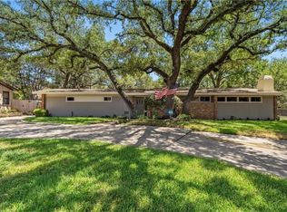 2112 Gregory Ln, Waco, TX 76708