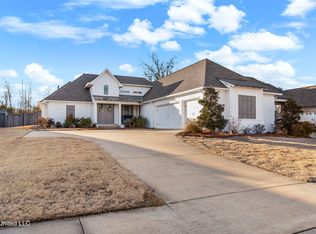 109 Coventry Ln, Canton, MS 39046