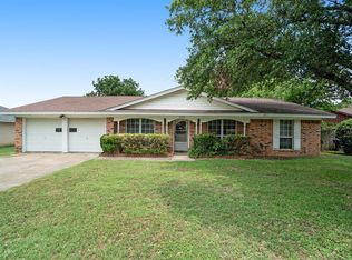 5655 Odessa Ave, Fort Worth, TX 76133