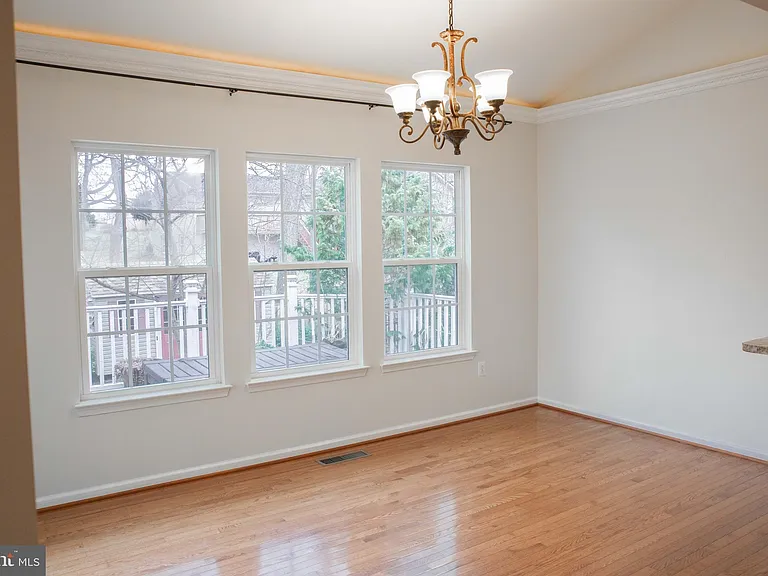 18136 Prestwick Ter — Photo 15
