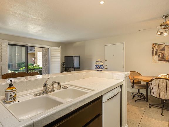 3rd image of 31200 Landau Blvd APT 1403
