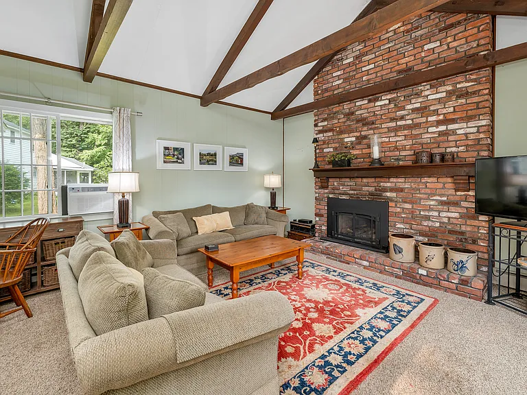 43 Milbern Ave — Photo 12