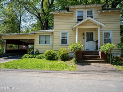 8 Pineridge Place, Delmar, NY, 12054