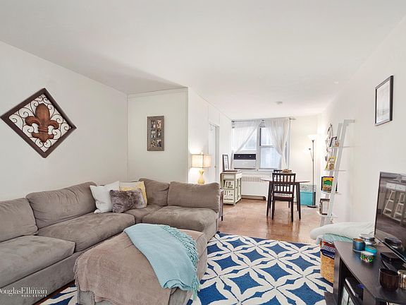2nd image of 240 E 35th St APT 4H