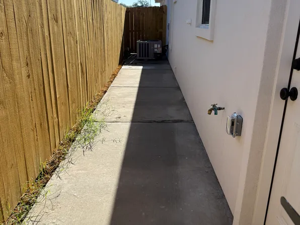 508 N Emerald Ave #1, Edinburg, TX 78541