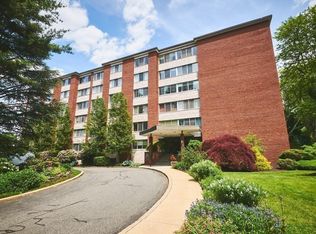 22 Chestnut Pl APT 315, Brookline, MA 02445