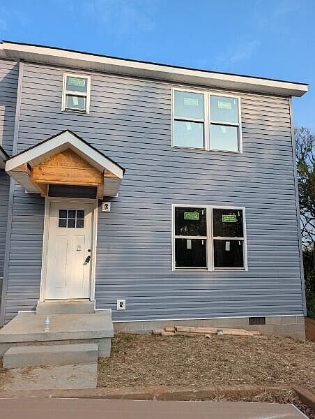 1st image of 583 Beech St