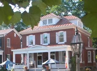 242 Merchant St, Ste Genevieve, MO 63670