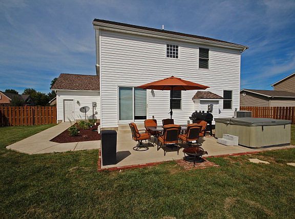4th image of 837 Golfview Dr
