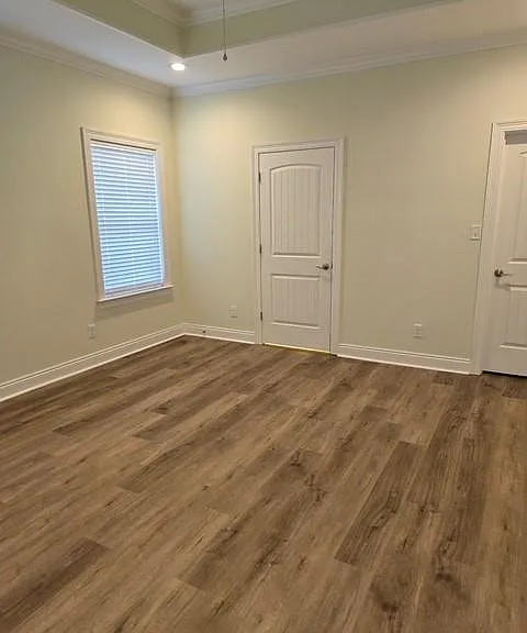 1056 Pinemont Dr — Photo 9