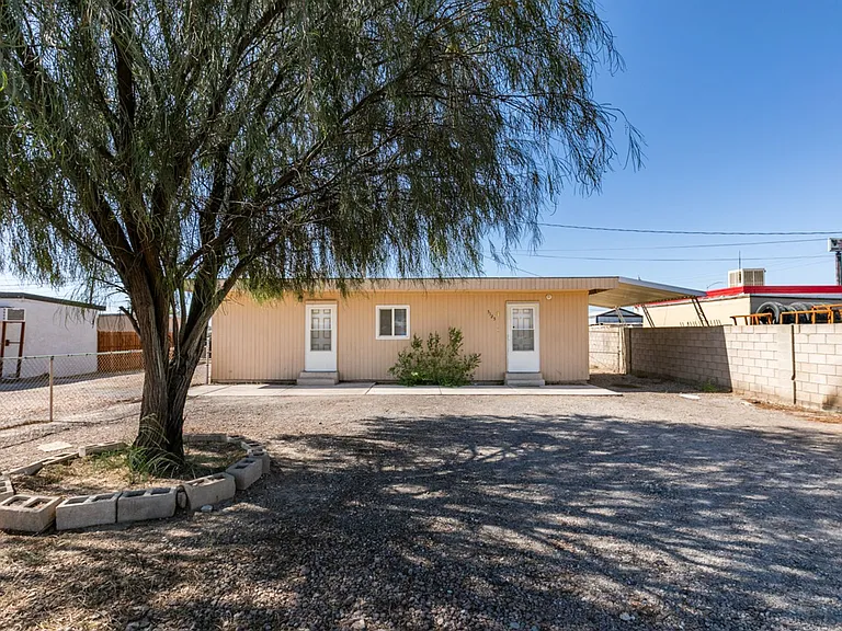 5125 Kell Ln — Photo 3