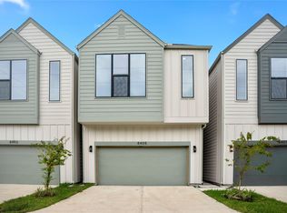 8412 Pech Landing Dr, Houston, TX 77055