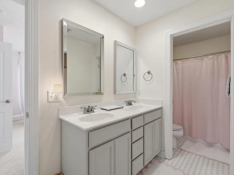 8012 Mandan Dr — Photo 20