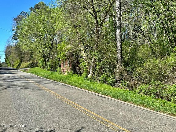 2nd image of 1114 Old Graysville Rd Lot 57