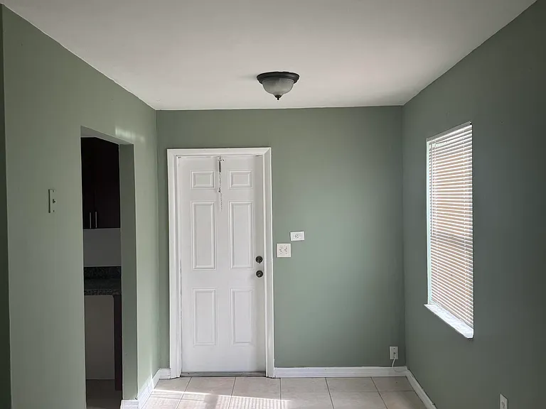 1401 N J St #A — Photo 10