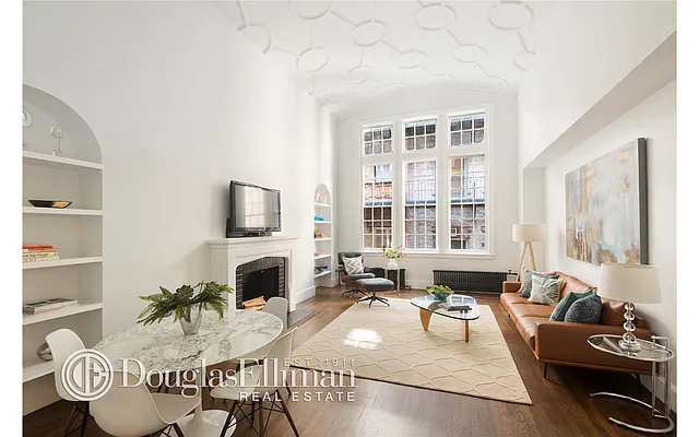 Sold by Douglas Elliman | media 23